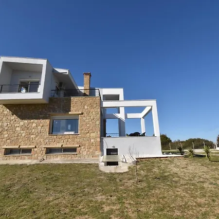 Notus Villa, Afytos